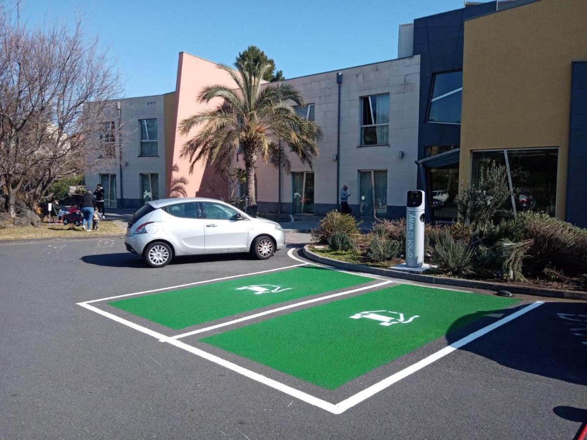 Hotel ibis Styles Catania Acireale Esterno foto