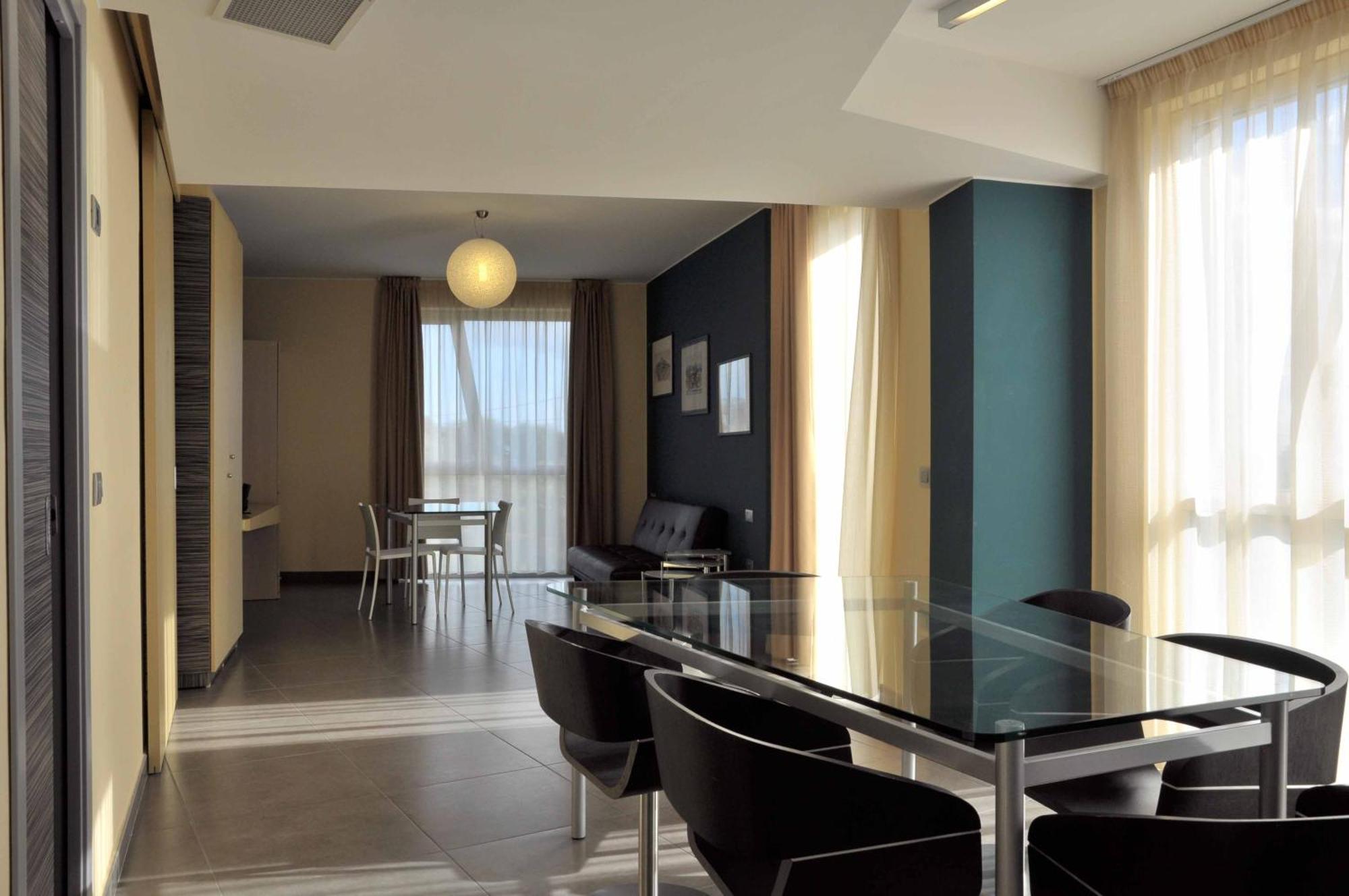 Hotel ibis Styles Catania Acireale Esterno foto