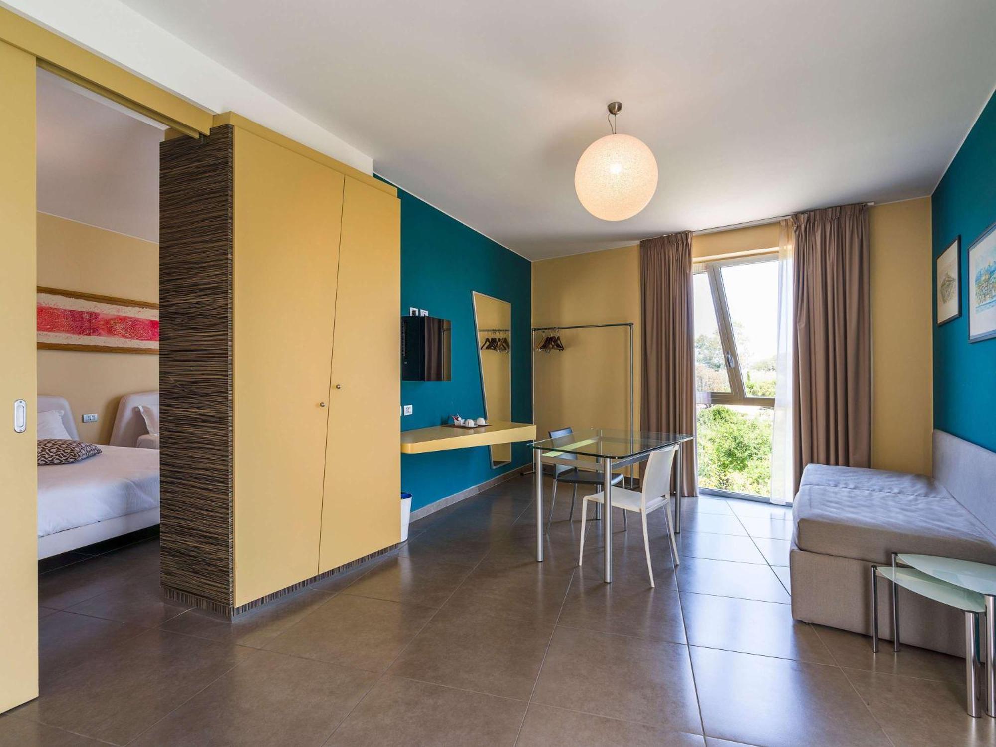 Hotel ibis Styles Catania Acireale Esterno foto