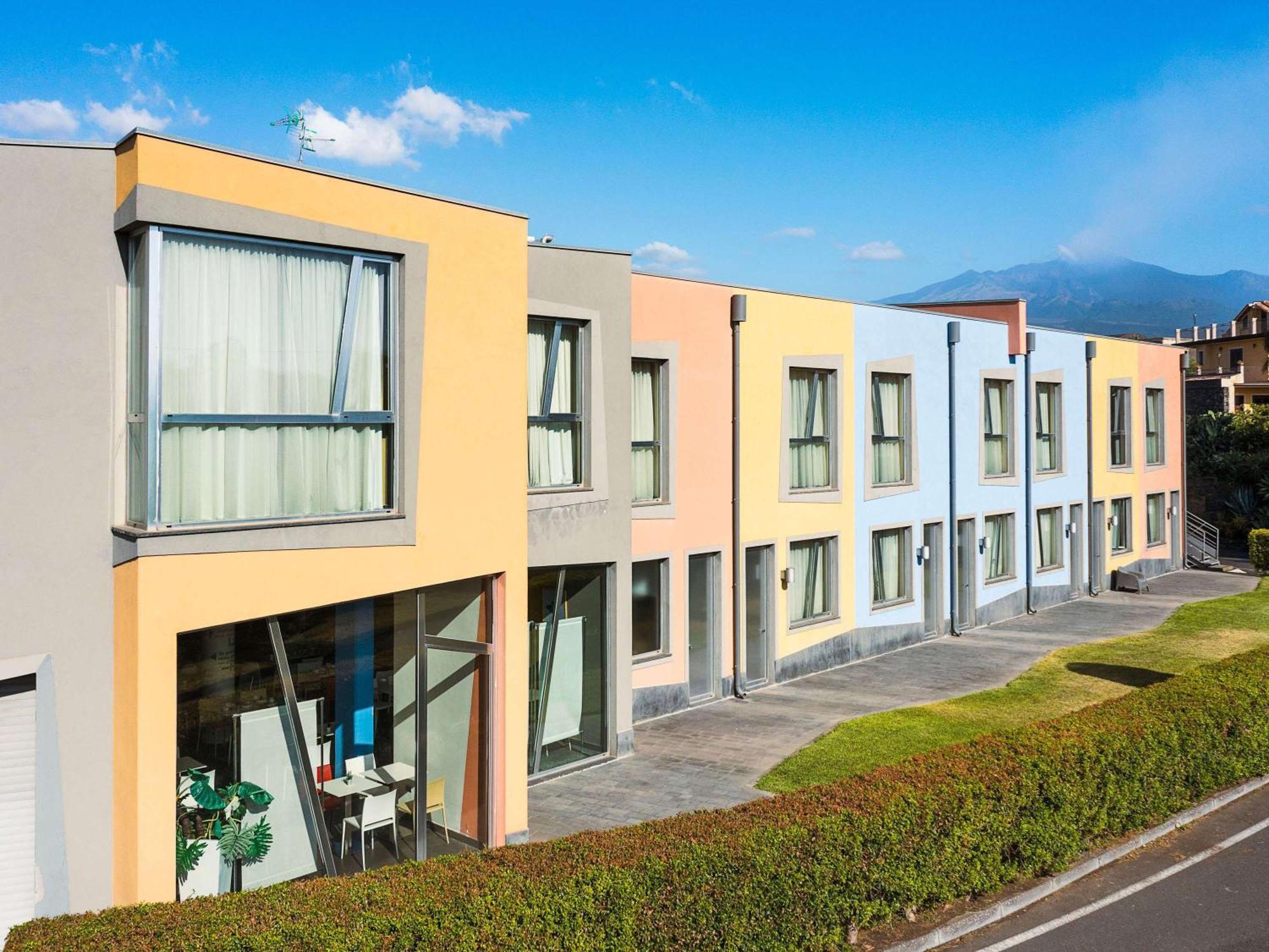 Hotel ibis Styles Catania Acireale Esterno foto