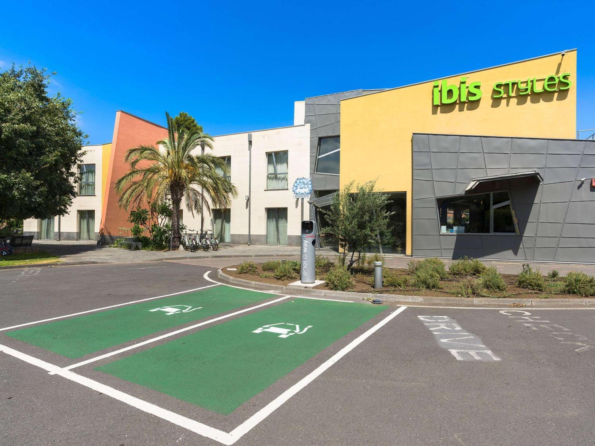 Hotel ibis Styles Catania Acireale Esterno foto