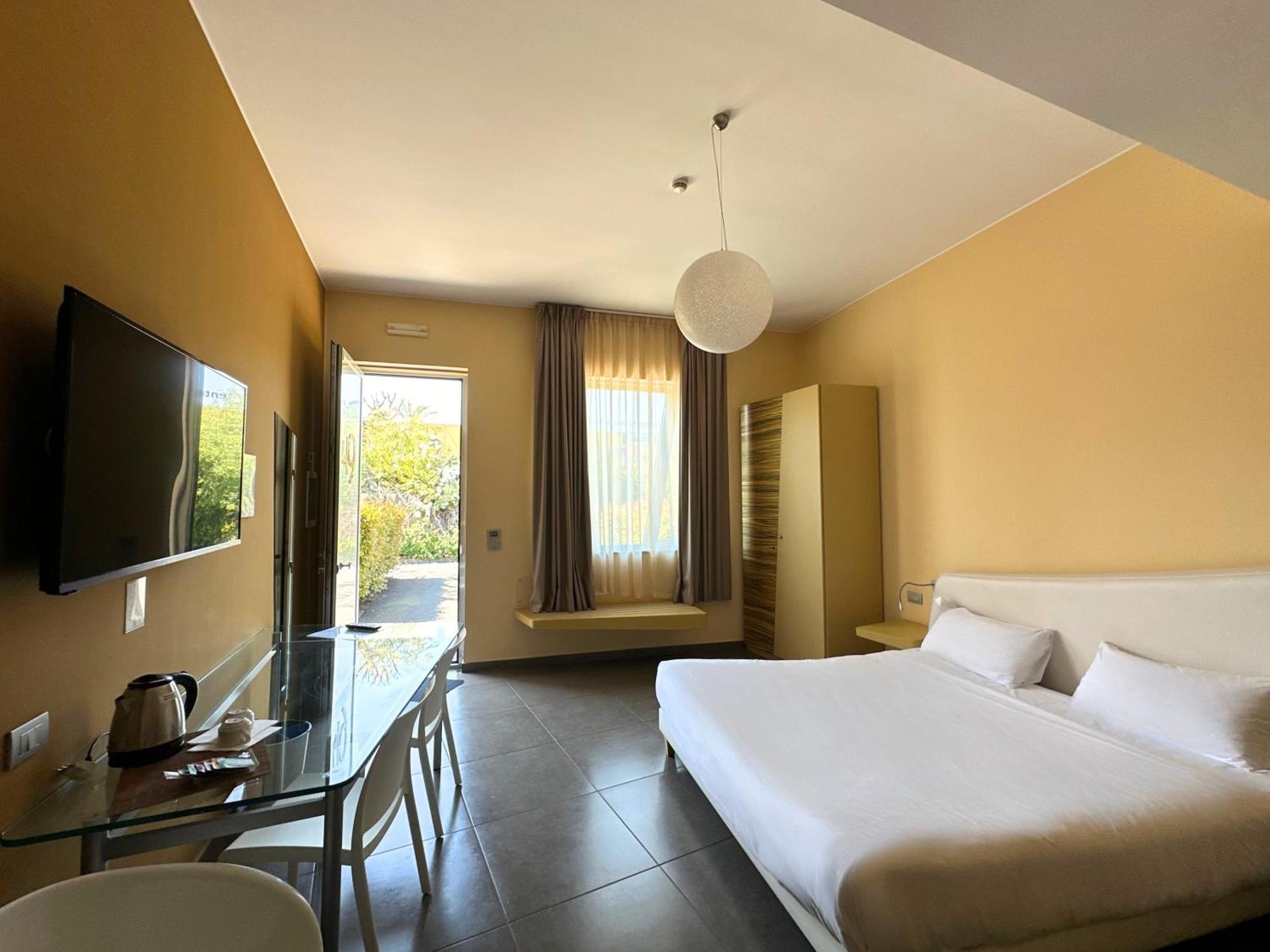Hotel ibis Styles Catania Acireale Esterno foto
